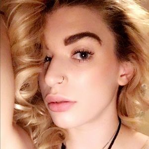 Meet your Posher, Kat